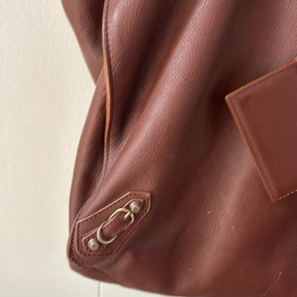 Authentic Balenciaga XL leather tote - Picture 3 of 10